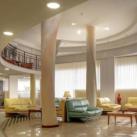 Euro Hotel Нуоро Екстериор снимка